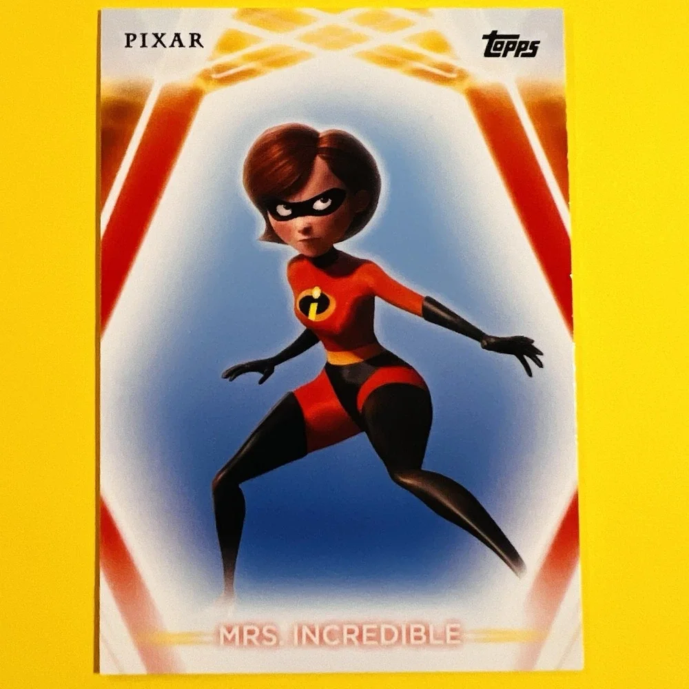 2026 Topps Disney Neon‎ Mrs. Incredible #52 Base Card